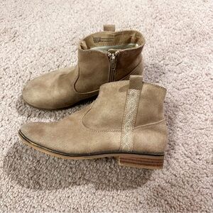 Cat & Jack Tan Kids Boots
